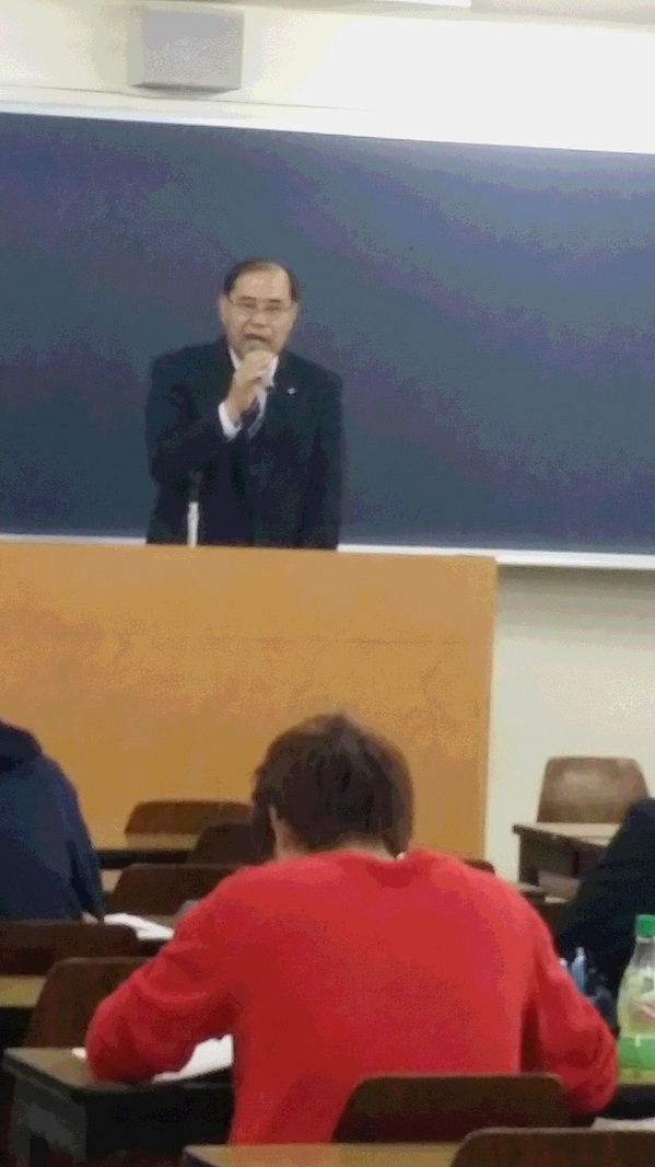 石塚会長挨拶.jpg